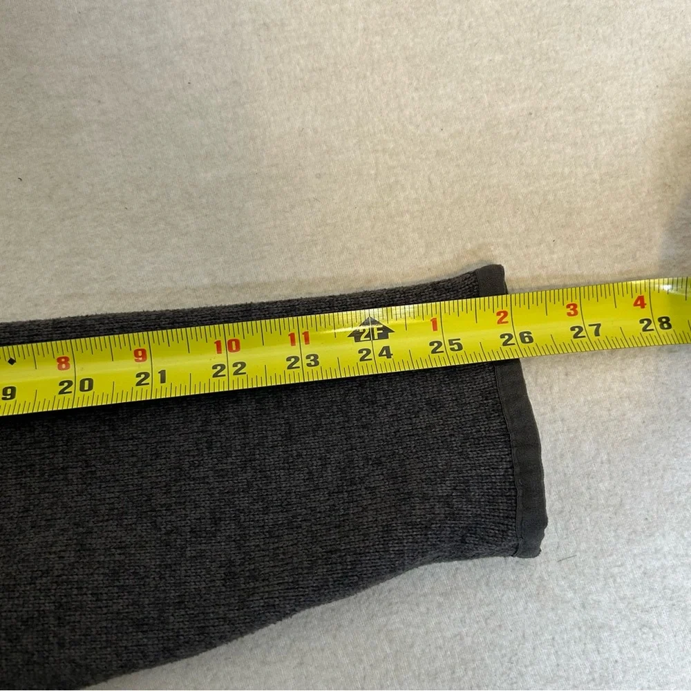 The North Face Men's Sweater Fleece Charcoal‎ Performance Jacket